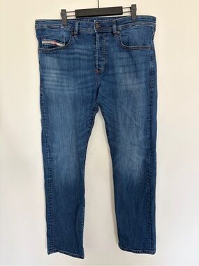 Diesel Industry Denim Division Men's Slim Fit Button-Fly Jeans 36x32